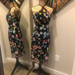 Venus - Floral embroidered  Dress